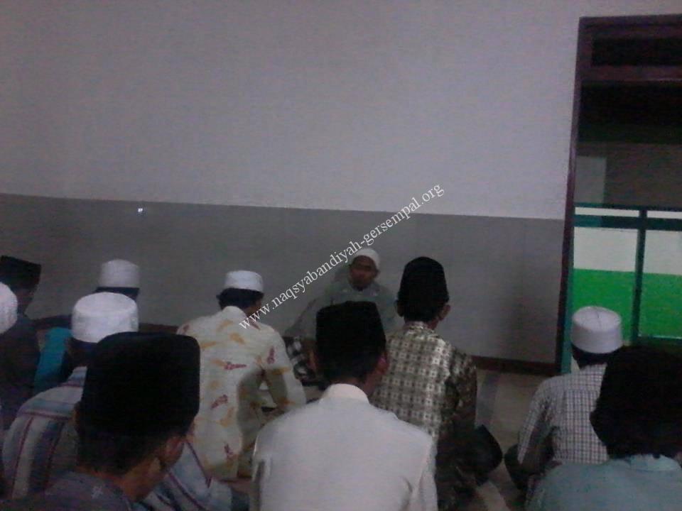 K. Tajuddin sedang memimpin kegiatan