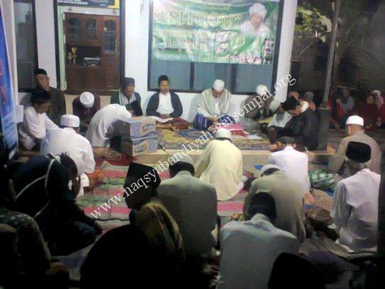 Jama'ah SITQON Lumajang mengikuti kegiatan Ta'lim Fiqh