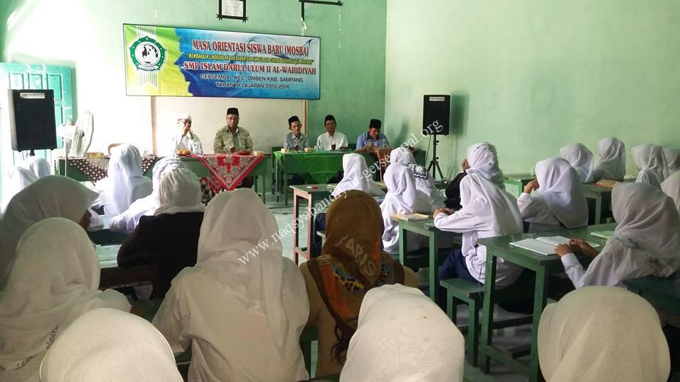 Kegiatan peresmian pendirian dan pembukaan MOSBA SMPI Darul Ulum II Gersempal Omben Sampang