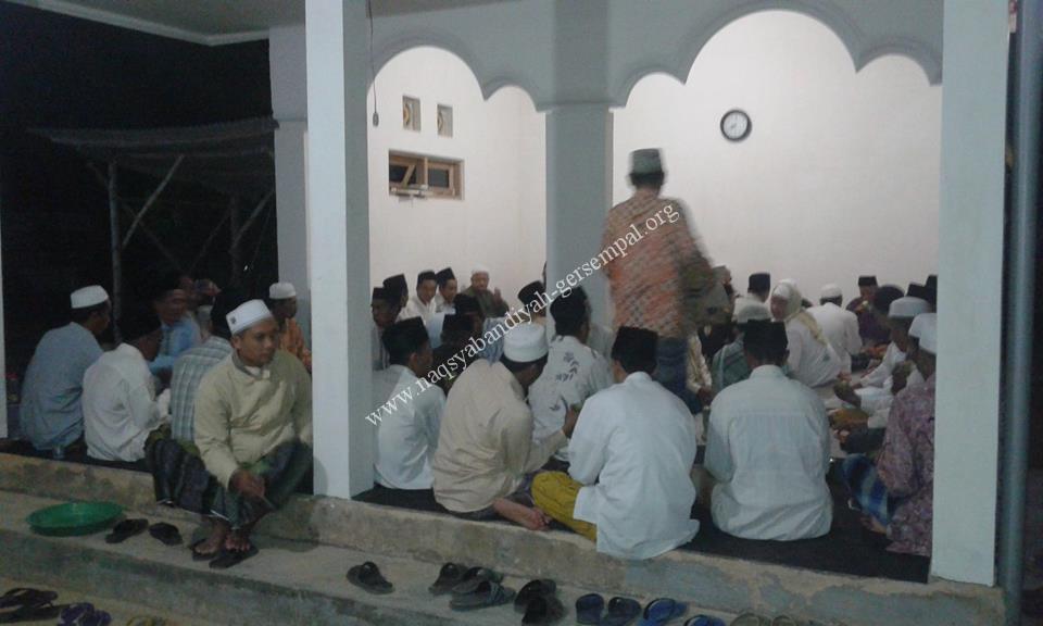 Pengurus Ranting SITQON Blumbungan Pamekasan Menggelar Istighotsah