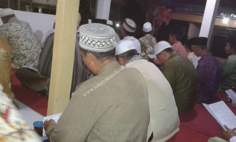 Jama'ah SITQON Blumbungan Pamekasan, mengikuti kegiatan Istighotsah SITQON