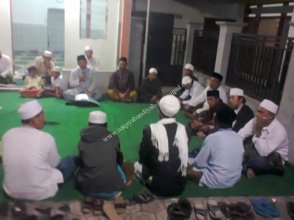 Pengurus SITQON untuk wilayah Tapal Kuda sedang bermusyawah