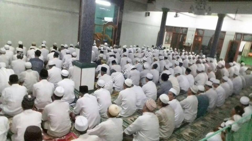 kegiatan tawajjuh di Masjid Nurul Huda Surabaya