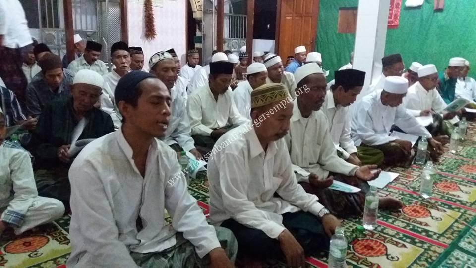 Tampak Jama'ah sedang mengikuti kegiatan SITQON Gempol Pasuruan