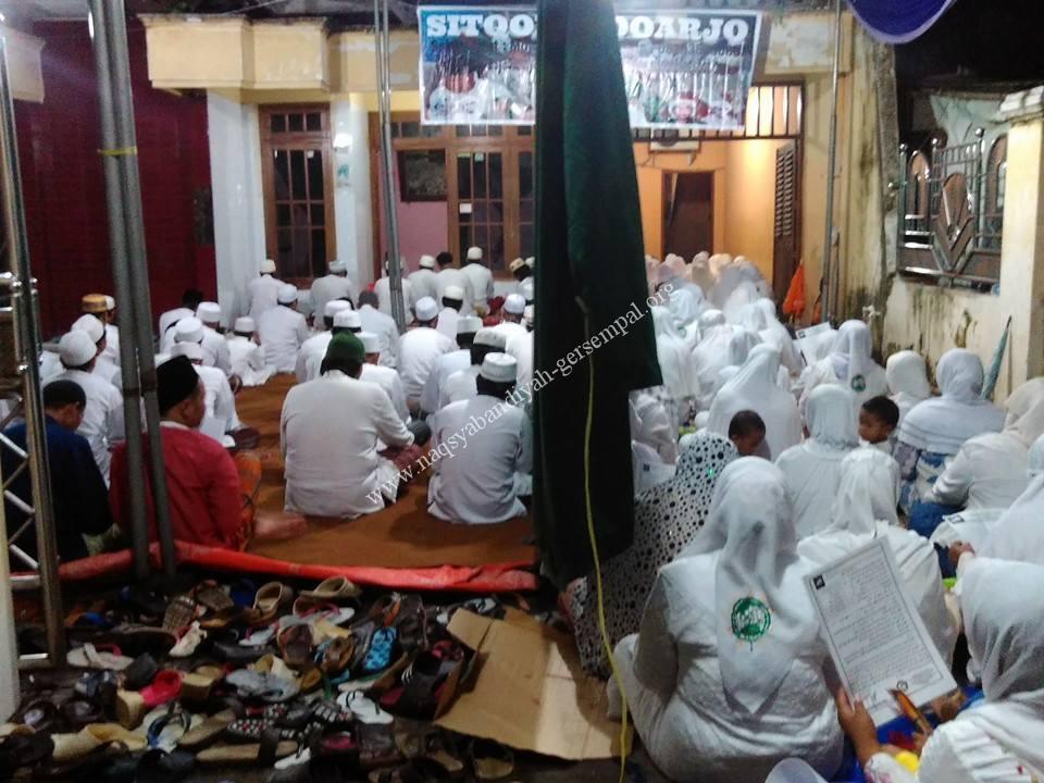 Tampak jama'ah SITQON Sidoarjo sedang mengikuti kegiatan