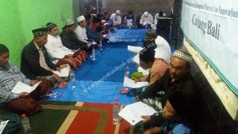 Tampak Ikhwan dan Simpatisan Thoriqoh Naqsyabandiyah Gersempal untuk Wilayah Denpasar Bali