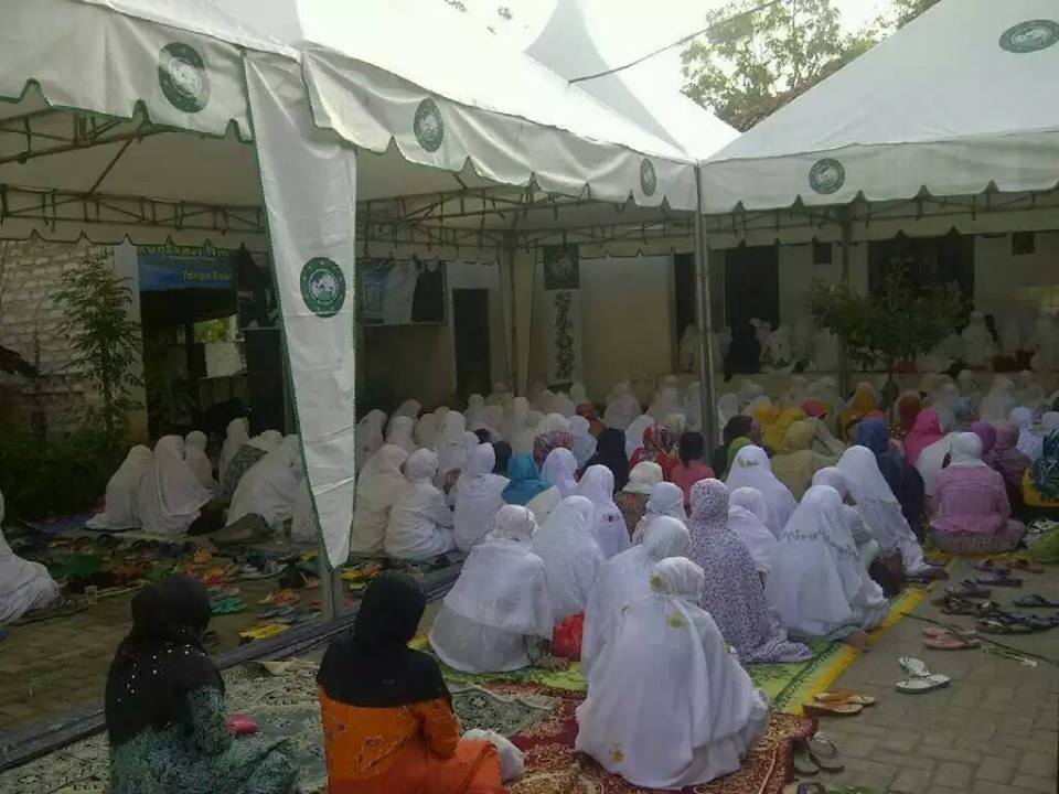 PP. As-Salafiyah Karay Ganding Sumenep yang di asuh oleh KH. Fayyad Damanhuri, ditempati kegiatan SITQON